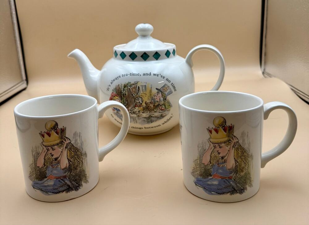 Poole Pottery Mad Hatter Tea Party Alice Wonderland Teapot 2 Mugs England